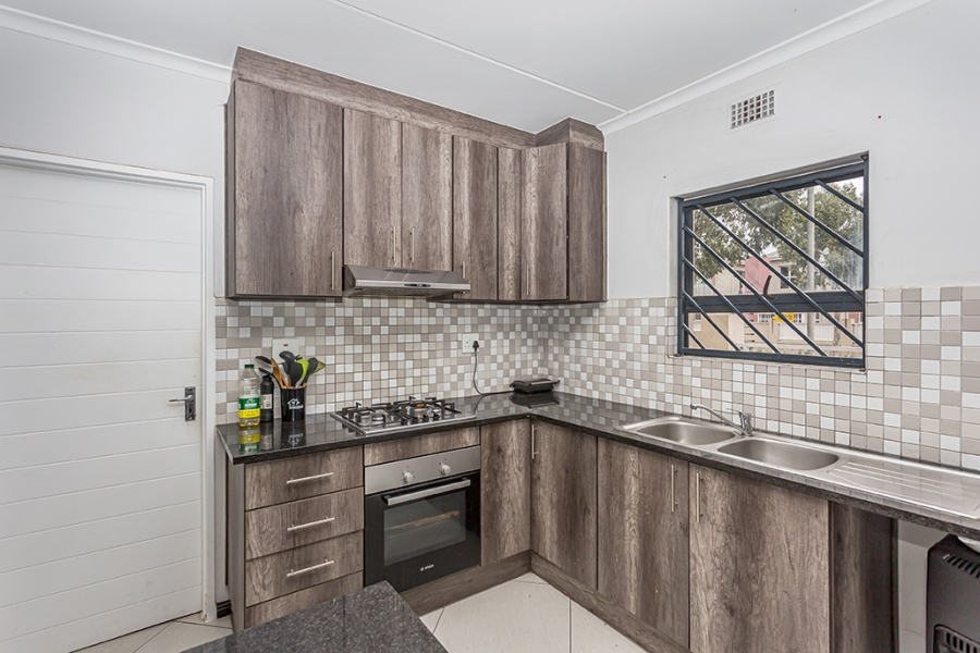 2 Bedroom Property for Sale in Buh Rein Estate Western Cape